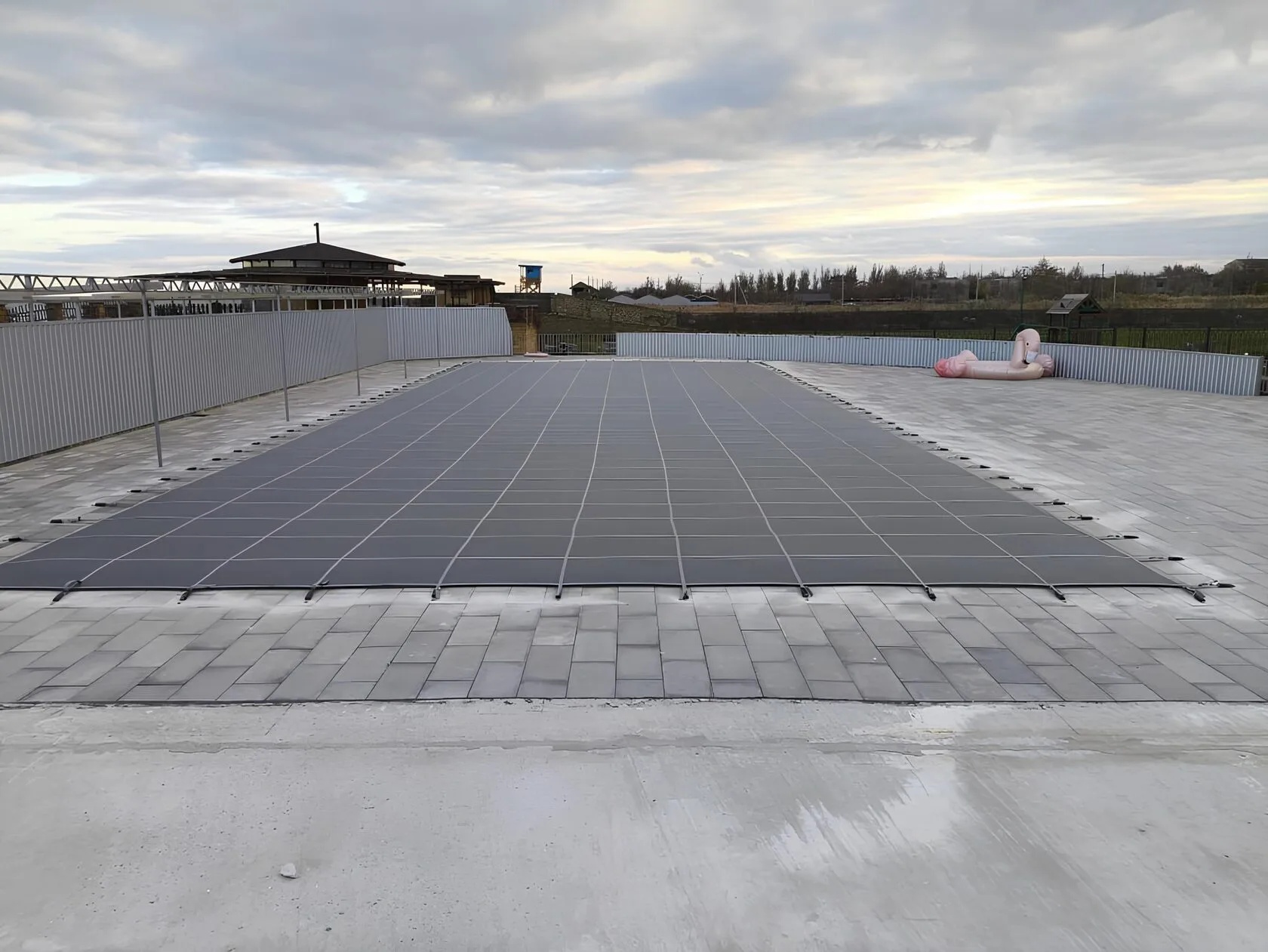 Защитное покрывало для бассейна в Ейске